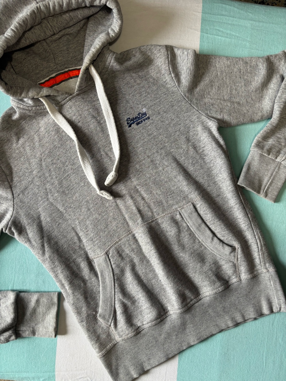 Superdry Heather Gray Pullover Hoodie with Navy Logo